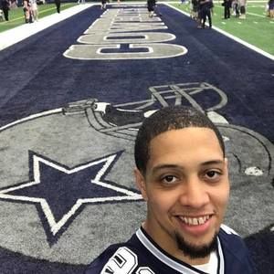 Meet your Posher, Carlos